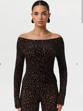 NAKED WARDROBE BURNOUT PRINT OFF-SHOULDER TOP NWT Size Medium